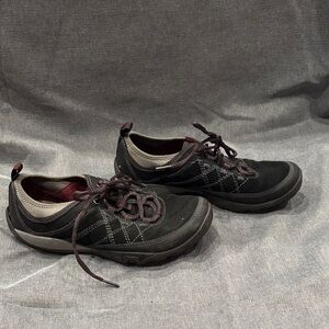 Women's Black and Gray Sneakers